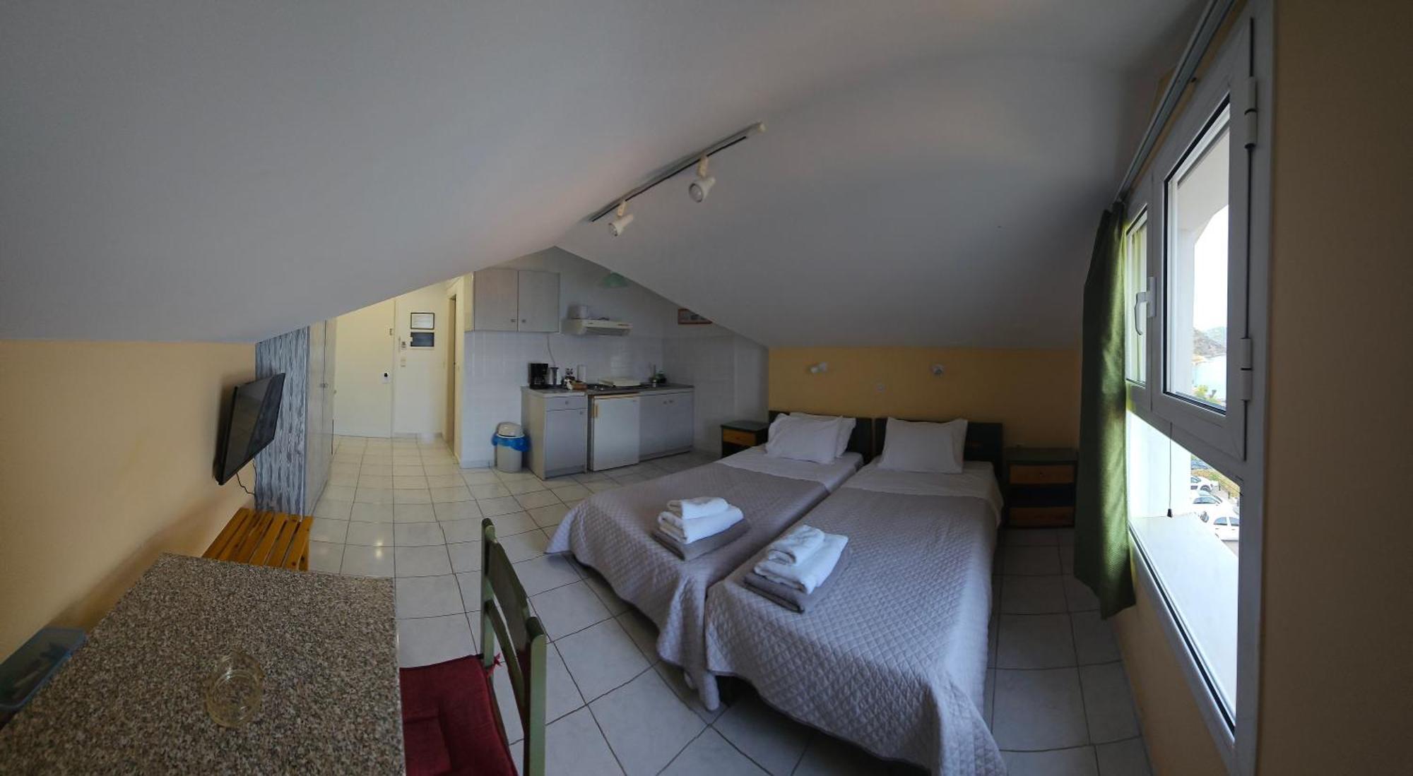 Mema'S Apartment Agia Efimia Habitación foto